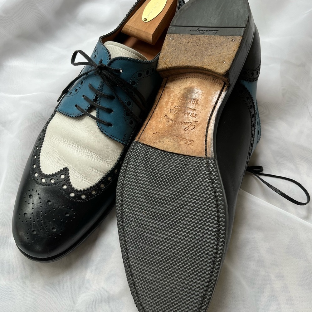 Salvatore Ferragamo blue black tramezza  mens shoes  Size 10.5 EE